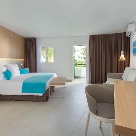 فندق Servatur Playa Bonita (adults Only) بلايا ديل إنغلز