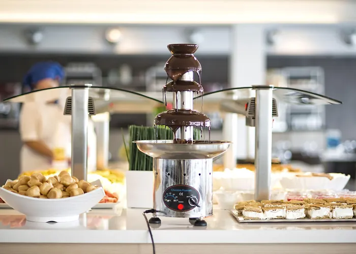 מלון Servatur Playa Bonita (adults Only) פלאייה דל אינגלז